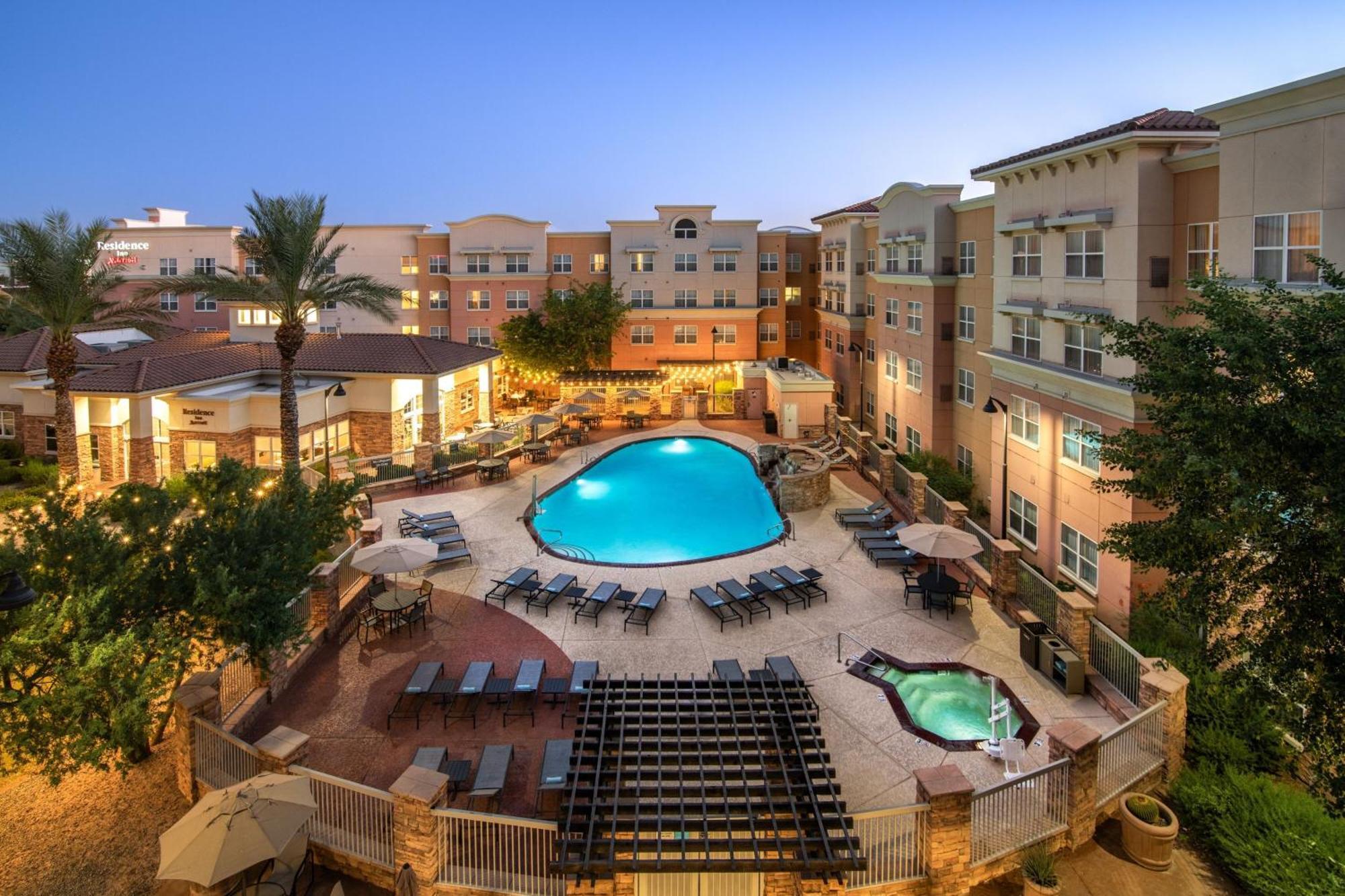 Residence Inn Phoenix Glendale Sports & Entertainment District Zewnętrze zdjęcie