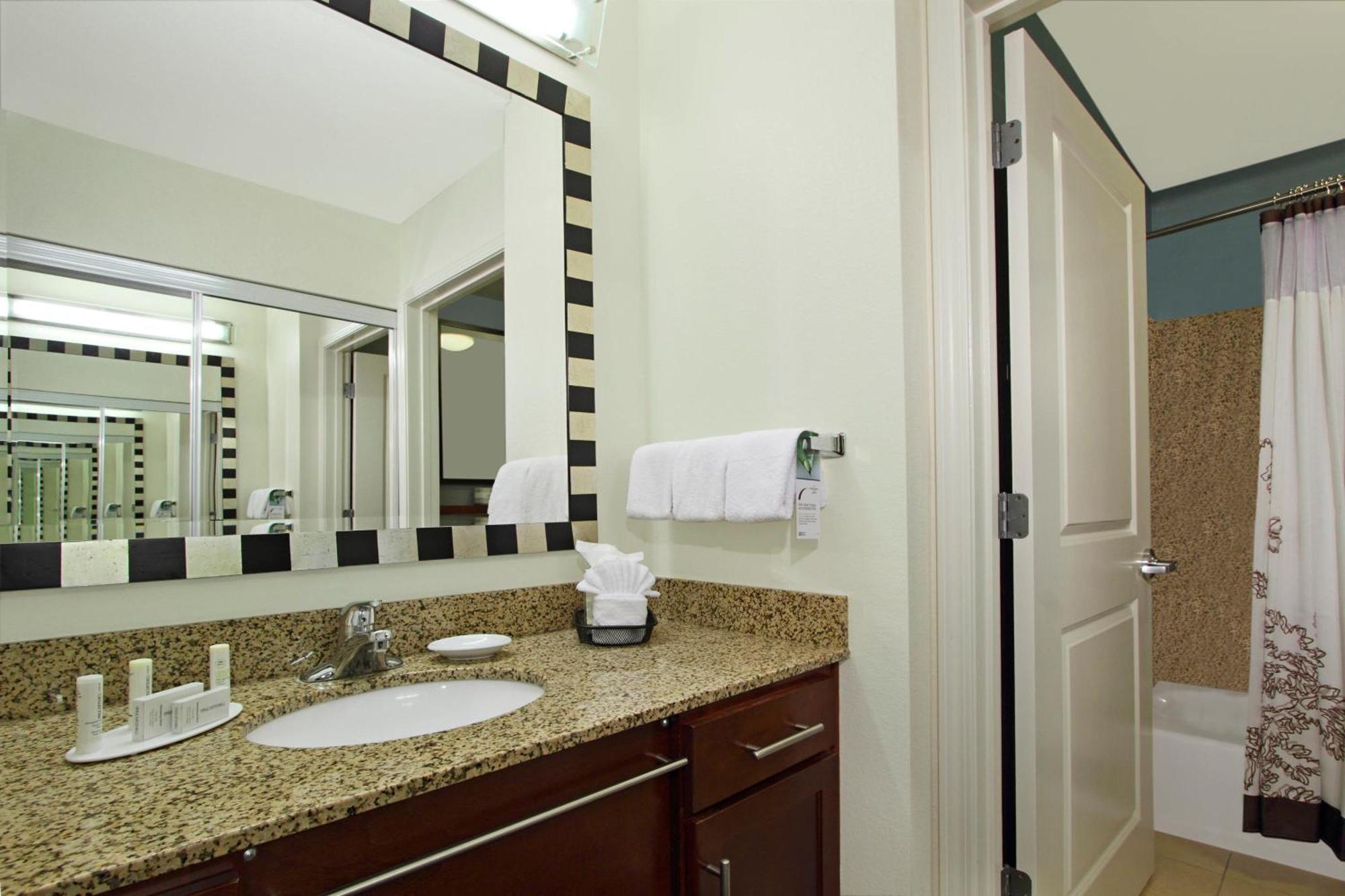 Residence Inn Phoenix Glendale Sports & Entertainment District Zewnętrze zdjęcie